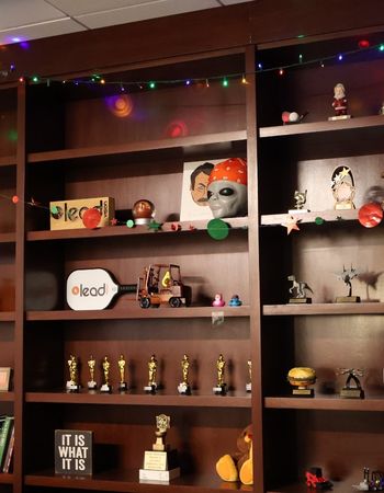 unique knick-knacks and decor inside the LeadVision Office